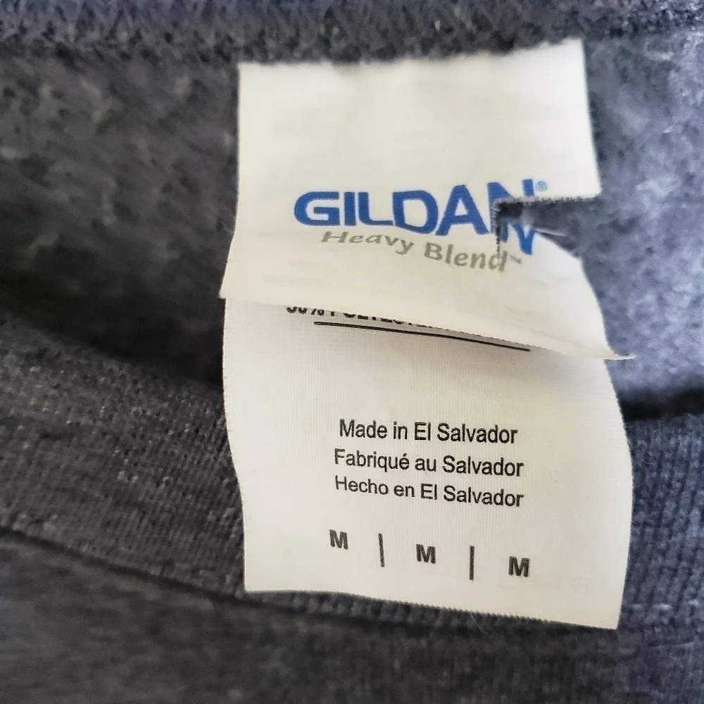GILDAN Grey Breast Cancer Awareness Sweatshirt